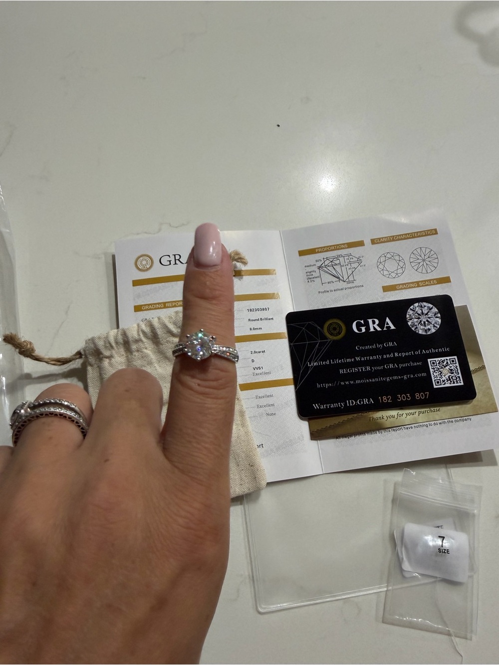 2 Carat GRA Certified Moissanite Engagement Ring – NEW 💍
